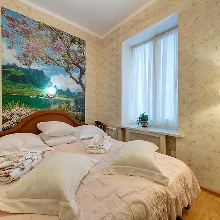 Hotel Aleksandria 2*
