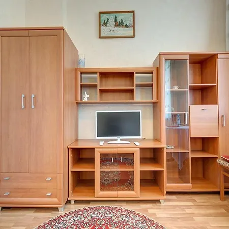 Aleksandria 2*