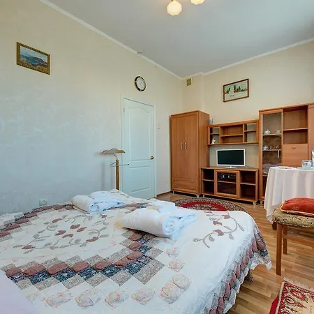 Aleksandria Hotel 2*